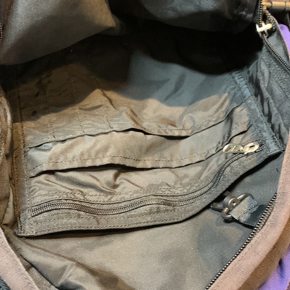 The North Face Purple and Black Backpack - Picture 8 of 11
